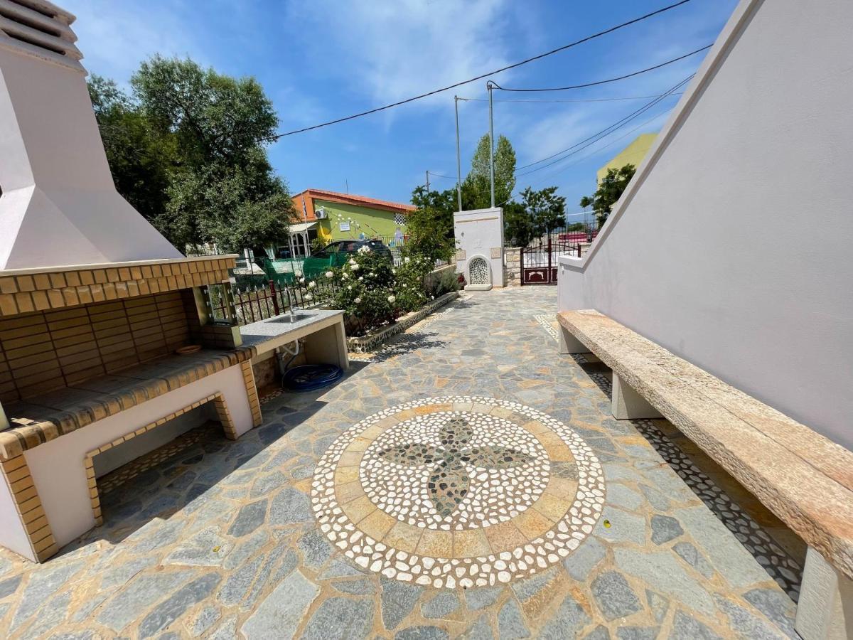 Panselinos Apartment Spartokhorion Bagian luar foto