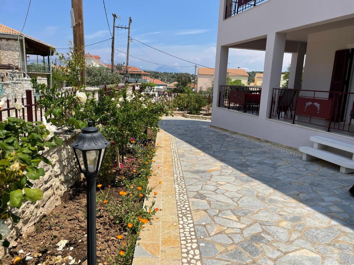 Panselinos Apartment Spartokhorion Bagian luar foto